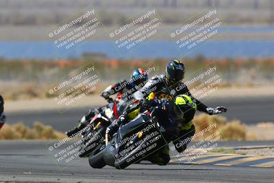 media/Apr-10-2022-SoCal Trackdays (Sun) [[f104b12566]]/Turn 14 (10am)/